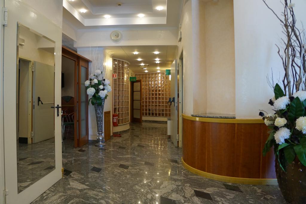 Hotel Ristorante Miramare Marina di Gioiosa Ionica ภายนอก รูปภาพ